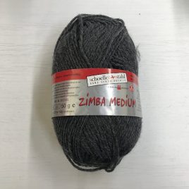 Gomitolo di lana grigio scuro