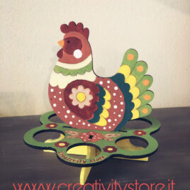 Portauova in legno con gallina