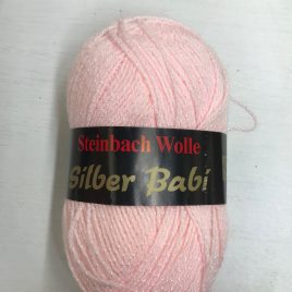 Gomitolo di lana rosa