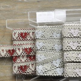 Pizzo di Cotone con Cuori
